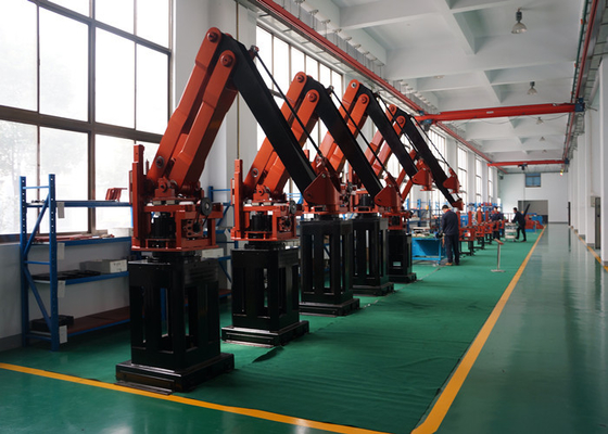 Σερβο μηχανή Palletizer ρομπότ τσαντών ενισχυτών 210kgs στο εργοστάσιο ρυζιού